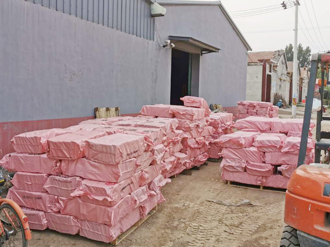 大量庫存及裝車