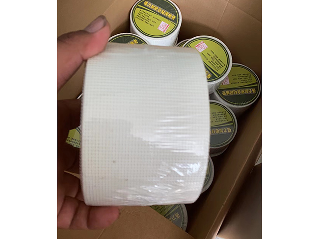 自粘網(wǎng)格布